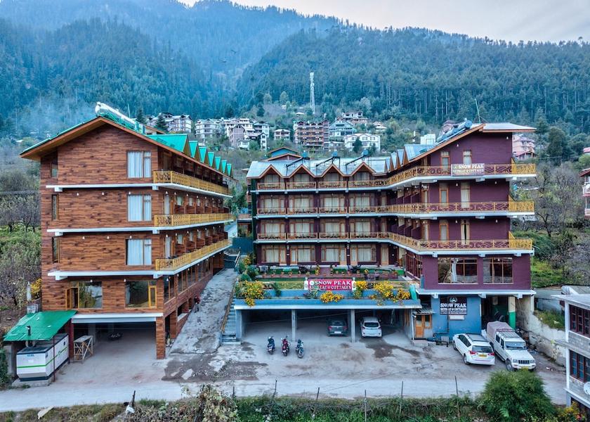 Himachal Pradesh Manali Front of property