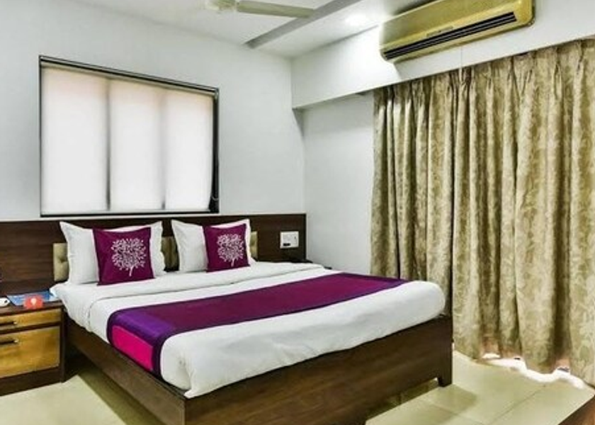 Maharashtra Navi Mumbai Executive Deluxe Room