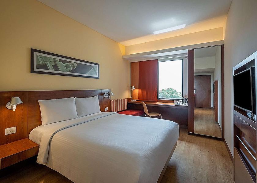 Delhi Delhi Room