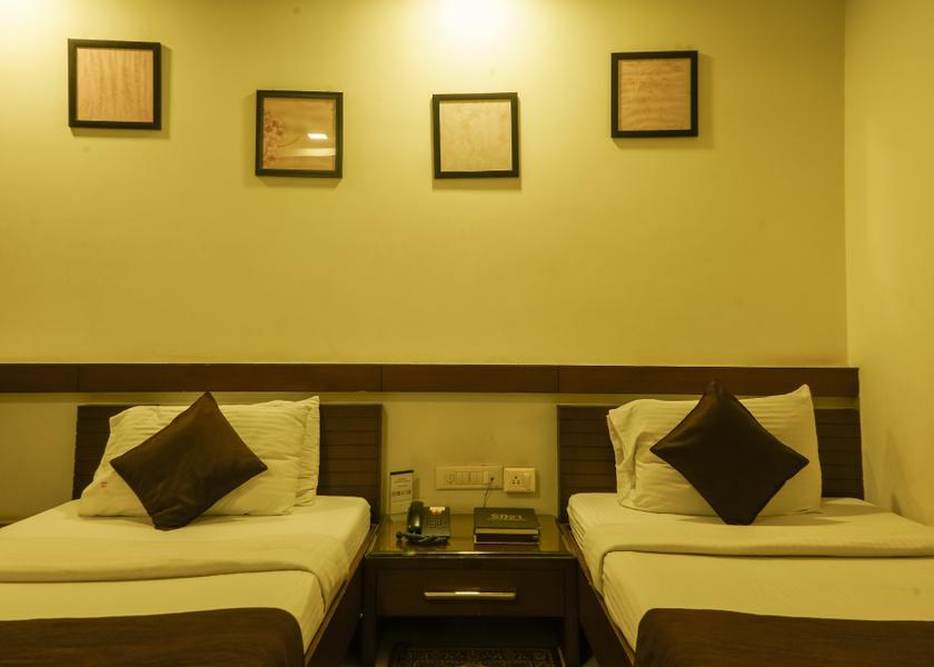 Madhya Pradesh Indore Executive Room