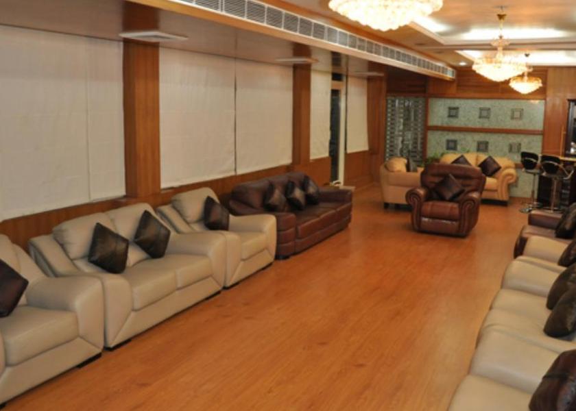 Himachal Pradesh Kangra Public Areas