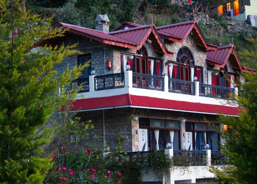 Uttarakhand Ranikhet Hotel Exterior