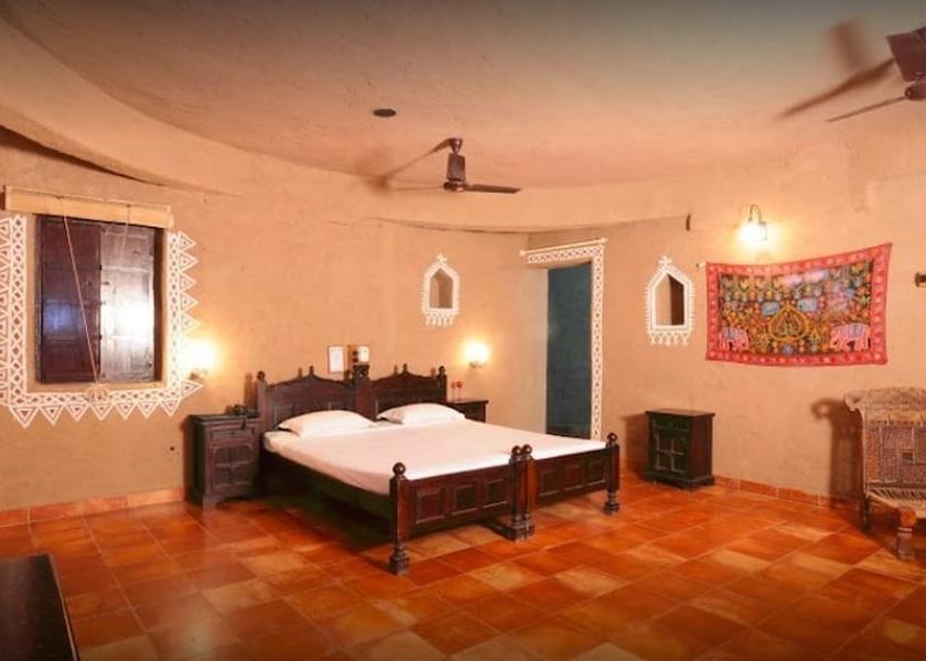 Gujarat Rajkot Cottage, 1 King Bed, Non Smoking