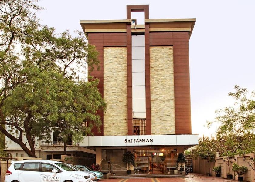 Maharashtra Shirdi Facade