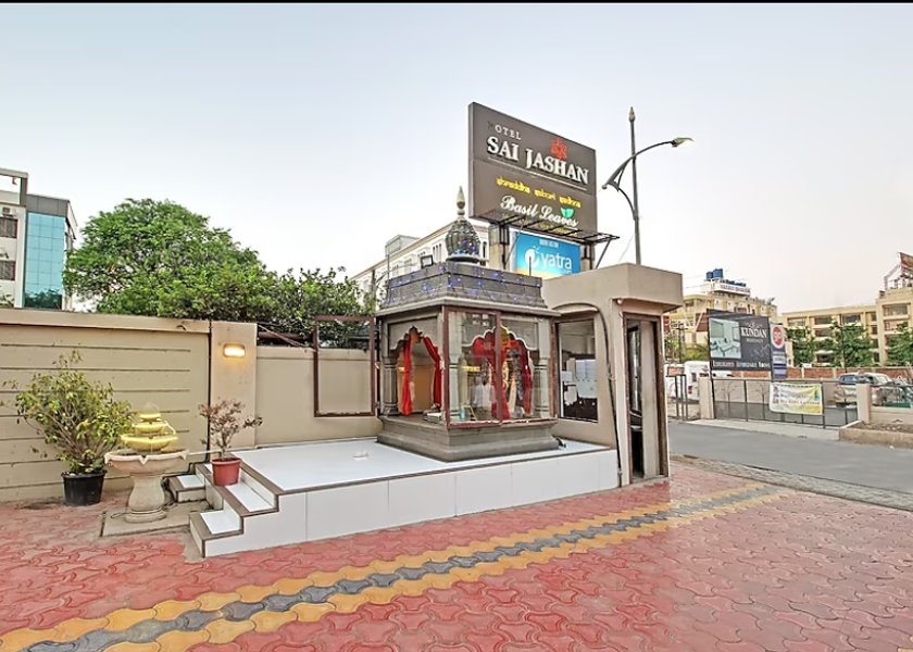 Maharashtra Shirdi Hotel Exterior