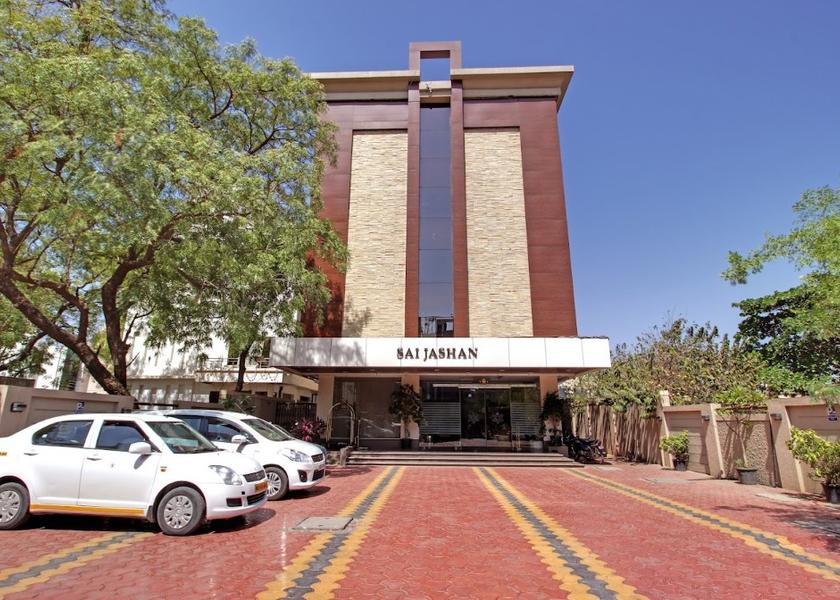 Maharashtra Shirdi Hotel Exterior