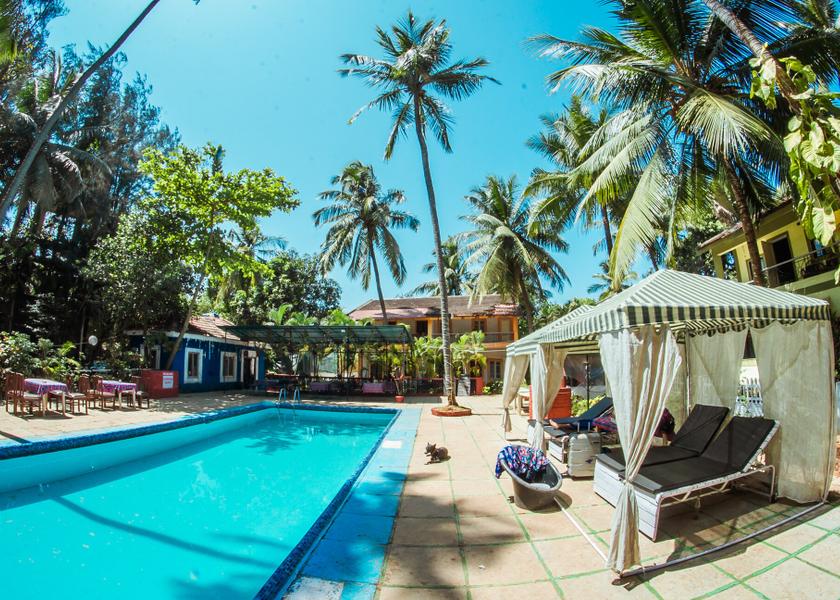 Goa Calangute Pool