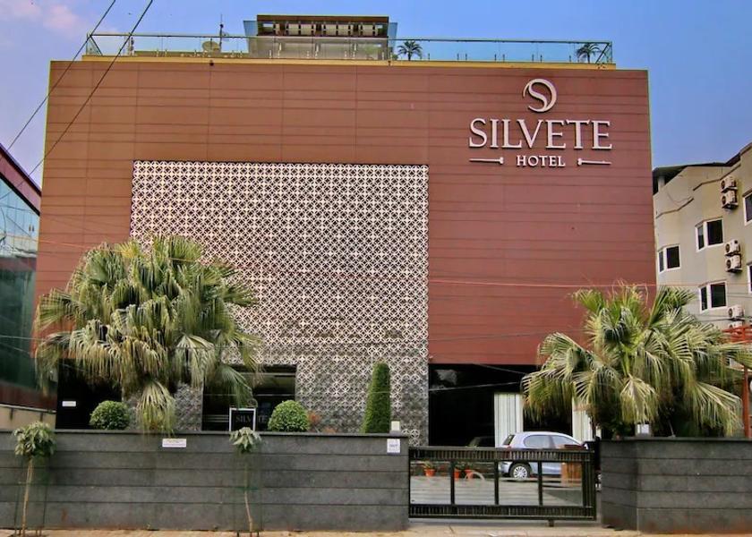 Uttar Pradesh Lucknow Hotel Exterior