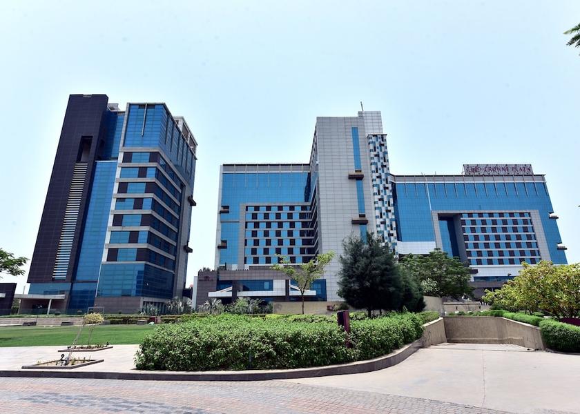 Uttar Pradesh Noida Exterior Detail