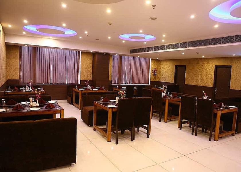 Uttarakhand Dehradun The Pearl Lounge