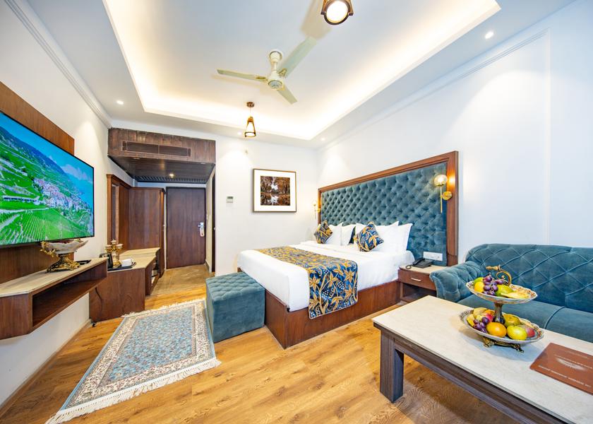 Jammu and Kashmir Srinagar Deluxe Room