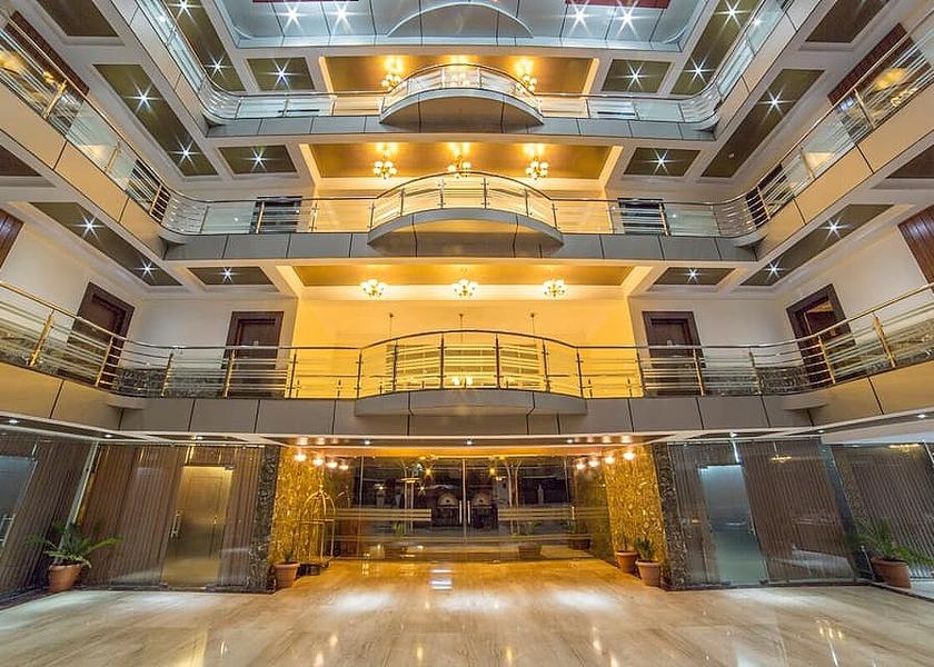 Jammu and Kashmir Srinagar Hotel Exterior