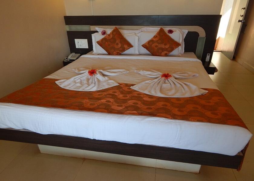 Maharashtra Ganpatipule Emerald Deluxe Room
