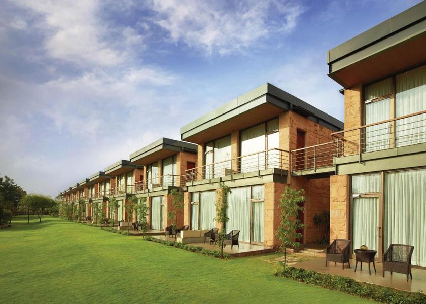 Haryana Gurugram Hotel Exterior