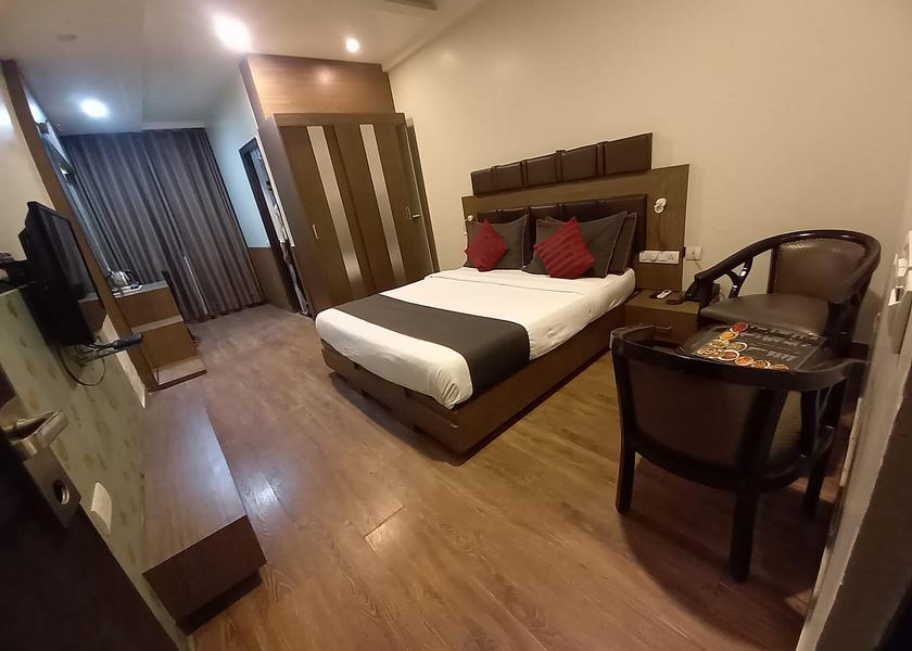 Uttar Pradesh Lucknow Deluxe Single Room