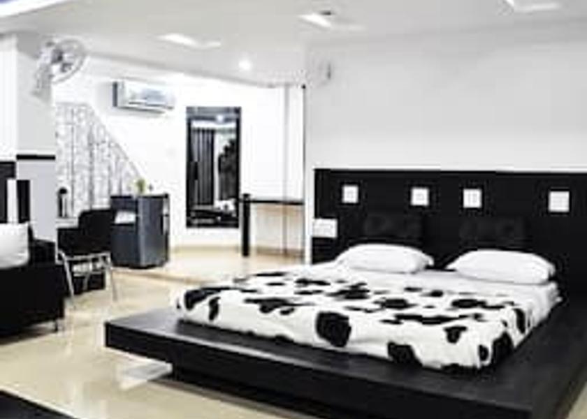 Odisha Sambalpur Royal Club Single Room