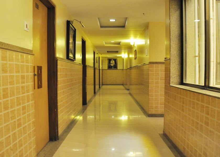 Maharashtra Shirdi Public Areas