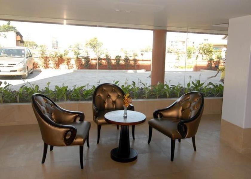 Maharashtra Shirdi Public Areas