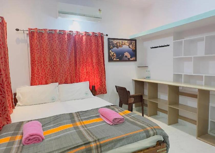 Karnataka Hampi Neighbourhood