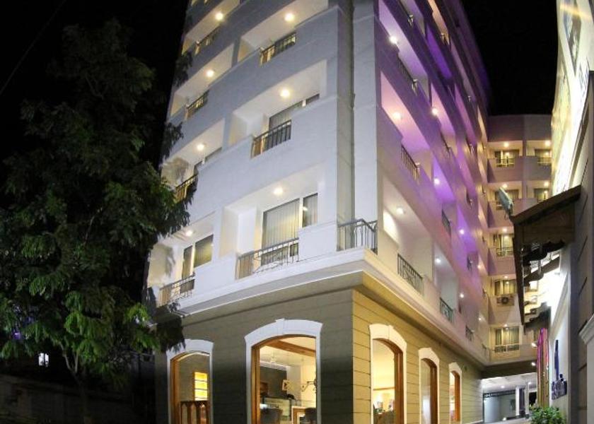 Kerala Guruvayur Hotel Exterior