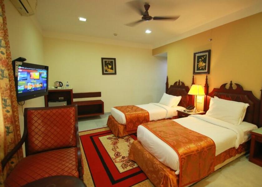Kerala Kollam Deluxe