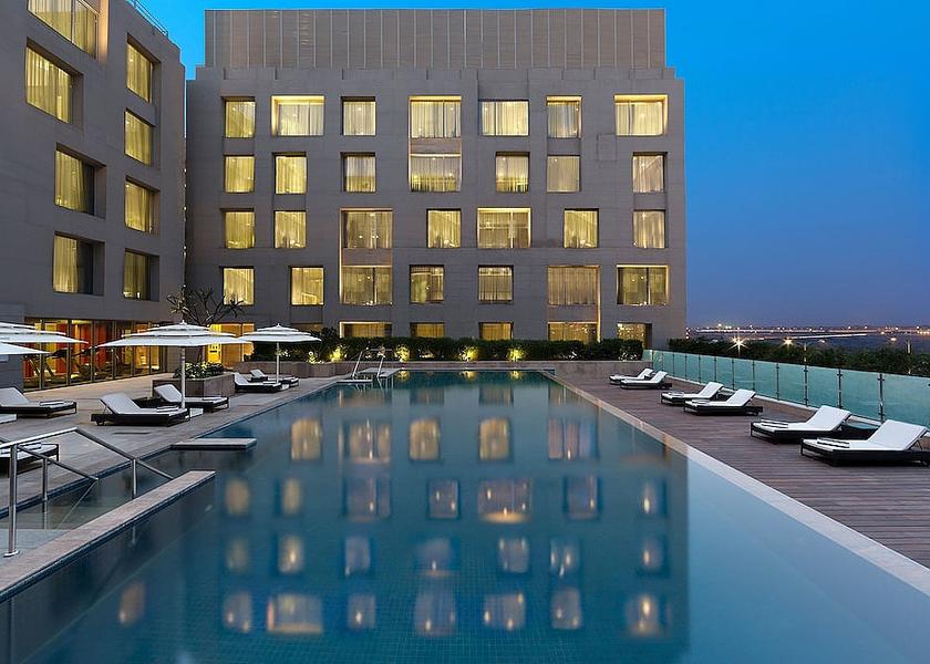 Delhi Delhi Pool