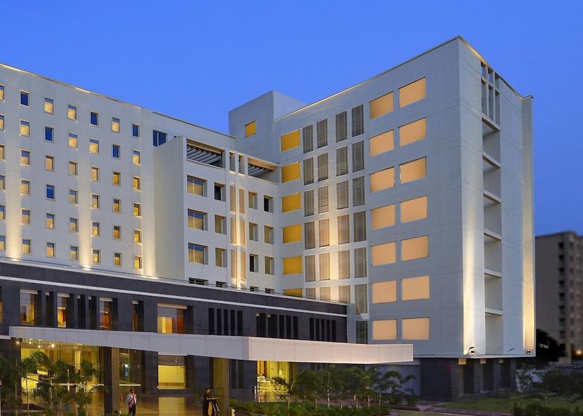 Rajasthan Bhiwadi Hotel Exterior