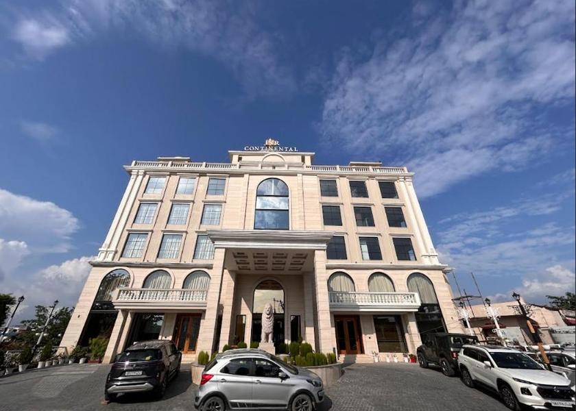 Uttarakhand Dehradun Hotel Exterior