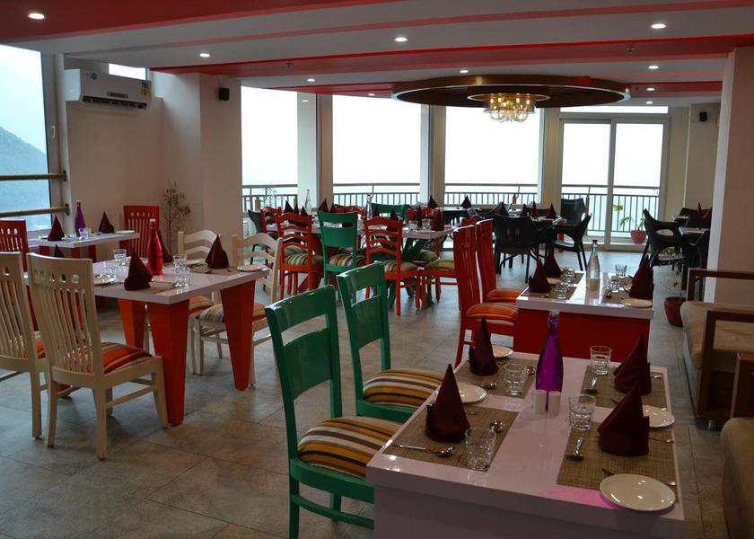 Himachal Pradesh Dharamshala Food & Dining