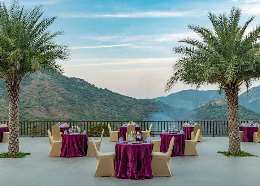Rajasthan Udaipur Food & Dining