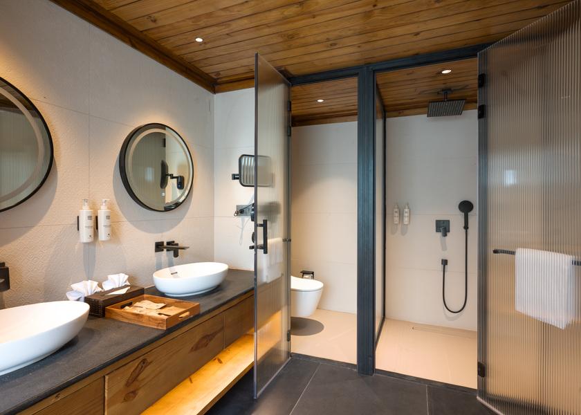 Rajasthan Udaipur Premium Wooden Cottage with Bathtub