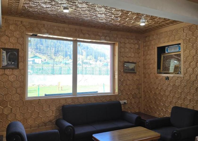 Jammu and Kashmir Sonamarg Public Areas