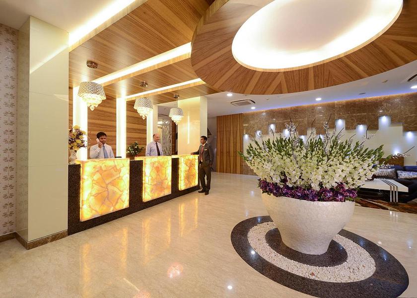 Uttar Pradesh Agra Lobby