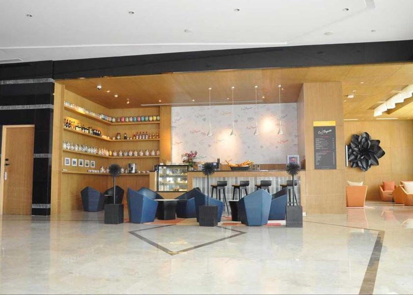 Tamil Nadu Chennai Hotel Exterior