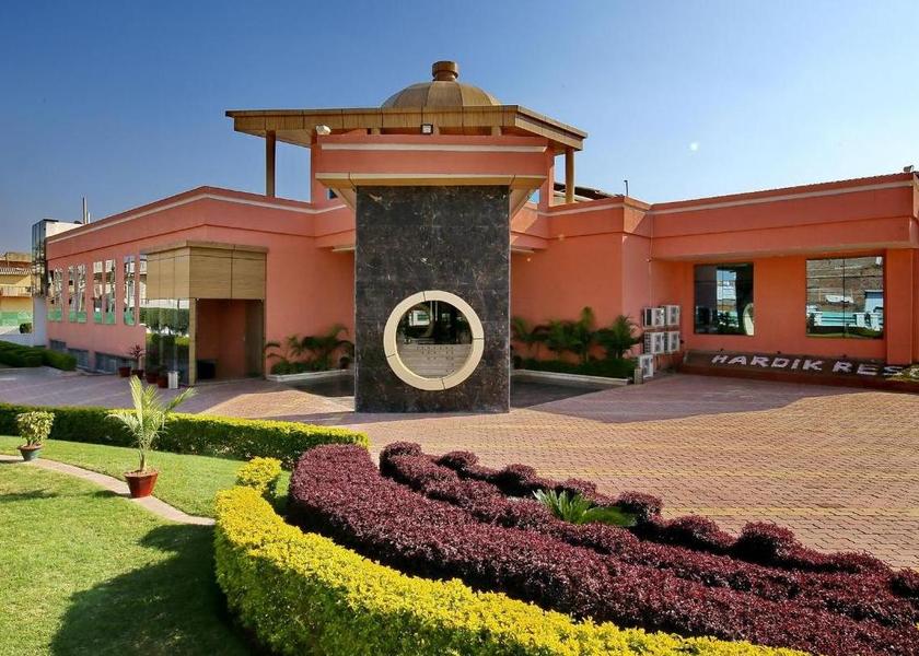 Madhya Pradesh Orchha Hotel Exterior