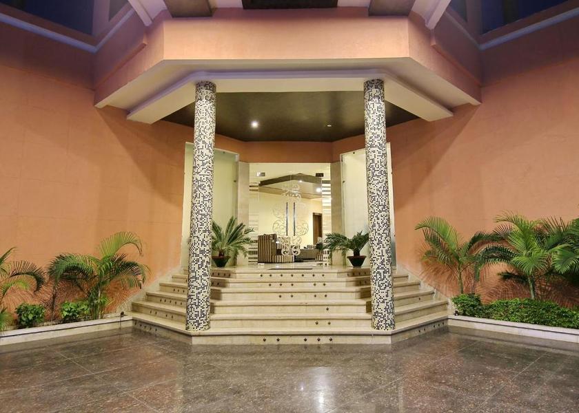 Madhya Pradesh Orchha Hotel Exterior