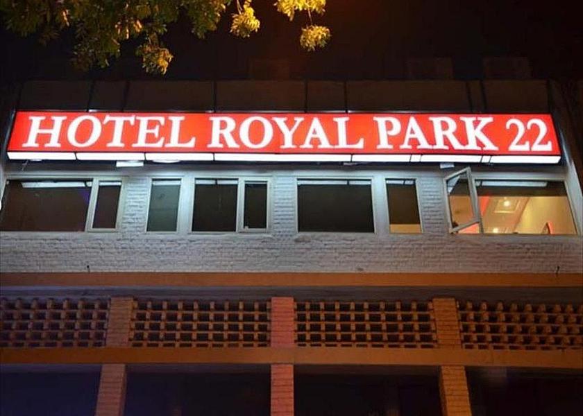 Punjab Chandigarh Hotel Exterior