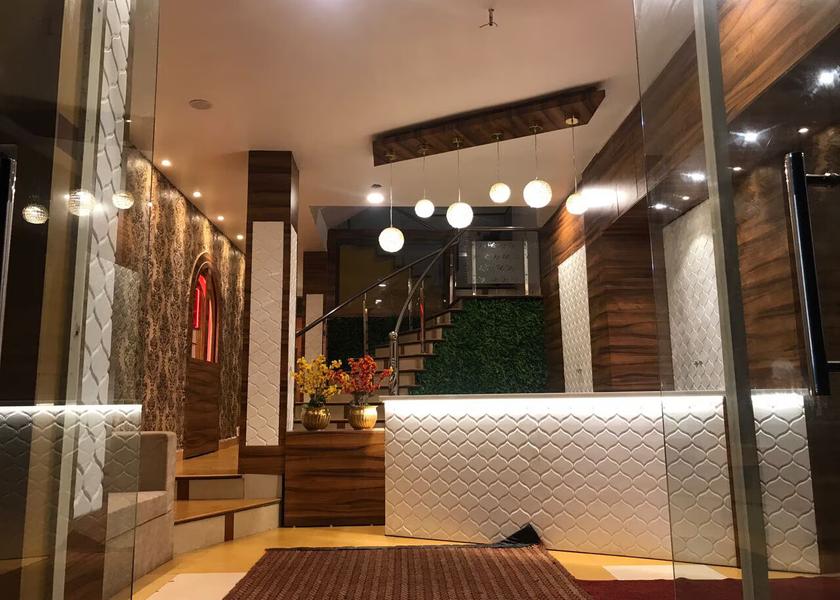 Madhya Pradesh Pachmarhi Public Areas