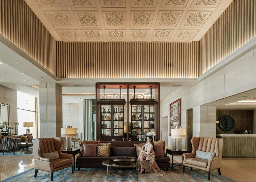 A welcoming gateway to new experiences