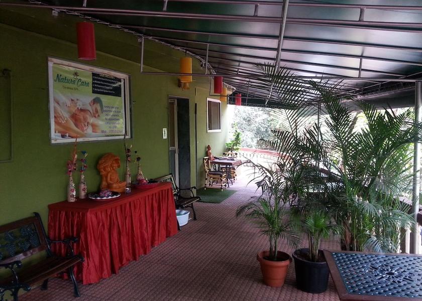 Maharashtra Mahabaleshwar Treatment room