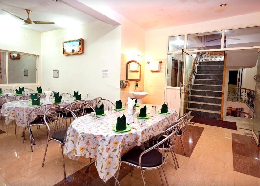 Uttarakhand Ranikhet Food & Dining