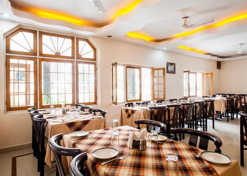 Uttarakhand Kausani Food & Dining