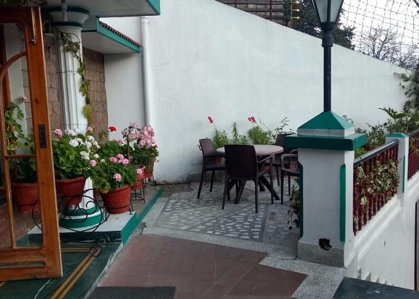 Uttarakhand Nainital Hotel Exterior