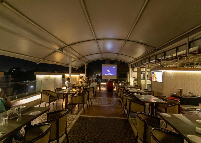 Maharashtra Ahmednagar Food & Dining