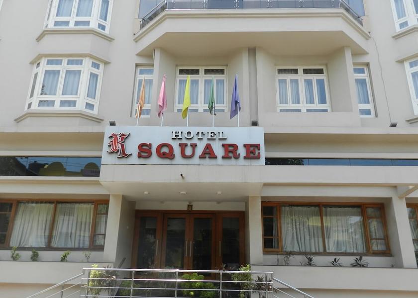 Maharashtra Kolhapur Property entrance