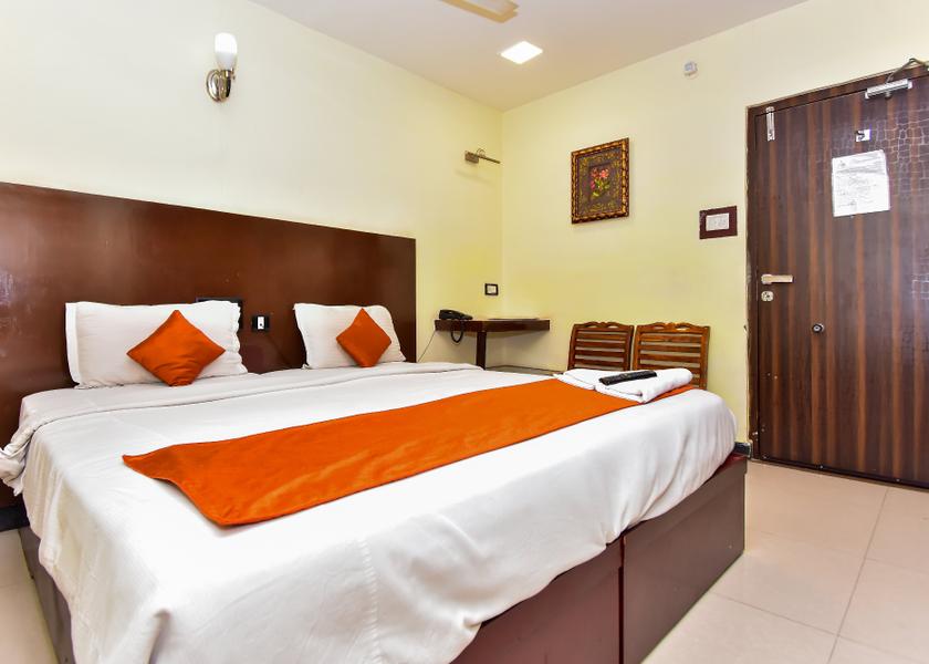 Andhra Pradesh Vijaywada DELUX ROOM