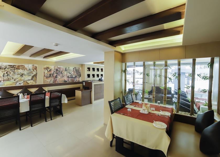 Kerala Guruvayur Food & Dining