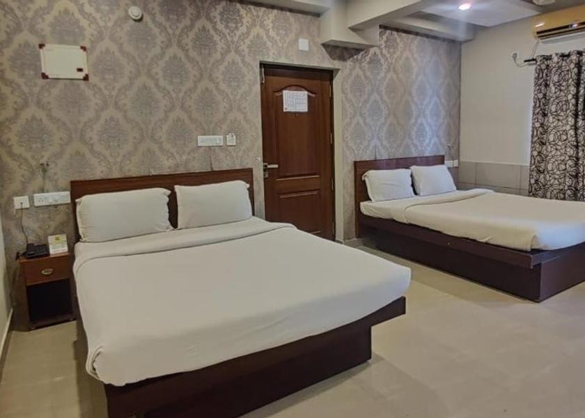 Kerala Guruvayur Standard Quadruple AC Room