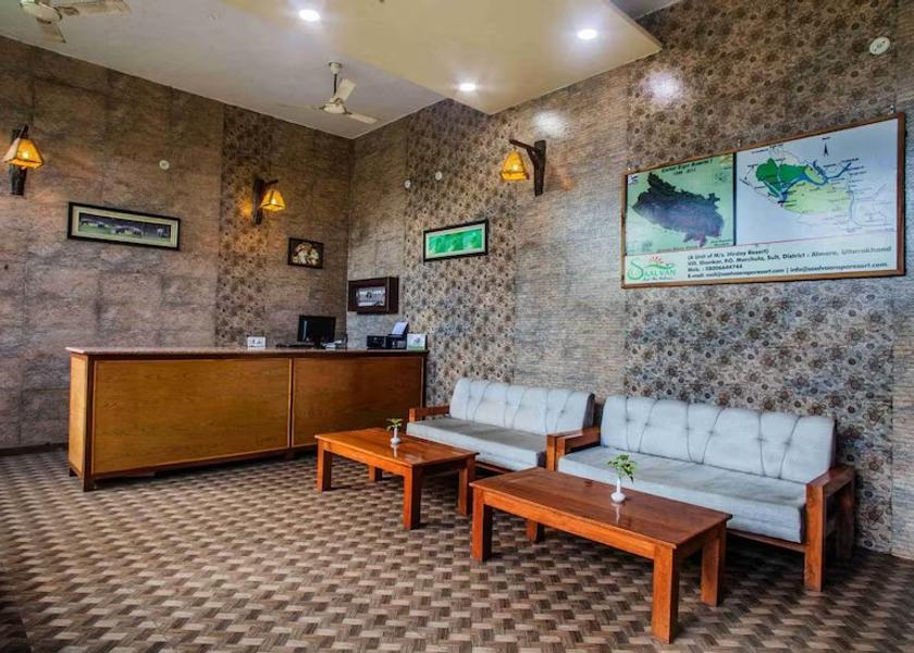 Uttarakhand Gumon Jyun Public Areas