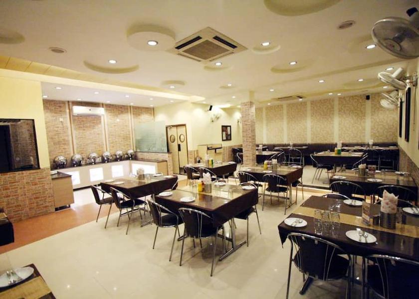 Uttar Pradesh Gorakhpur Food & Dining
